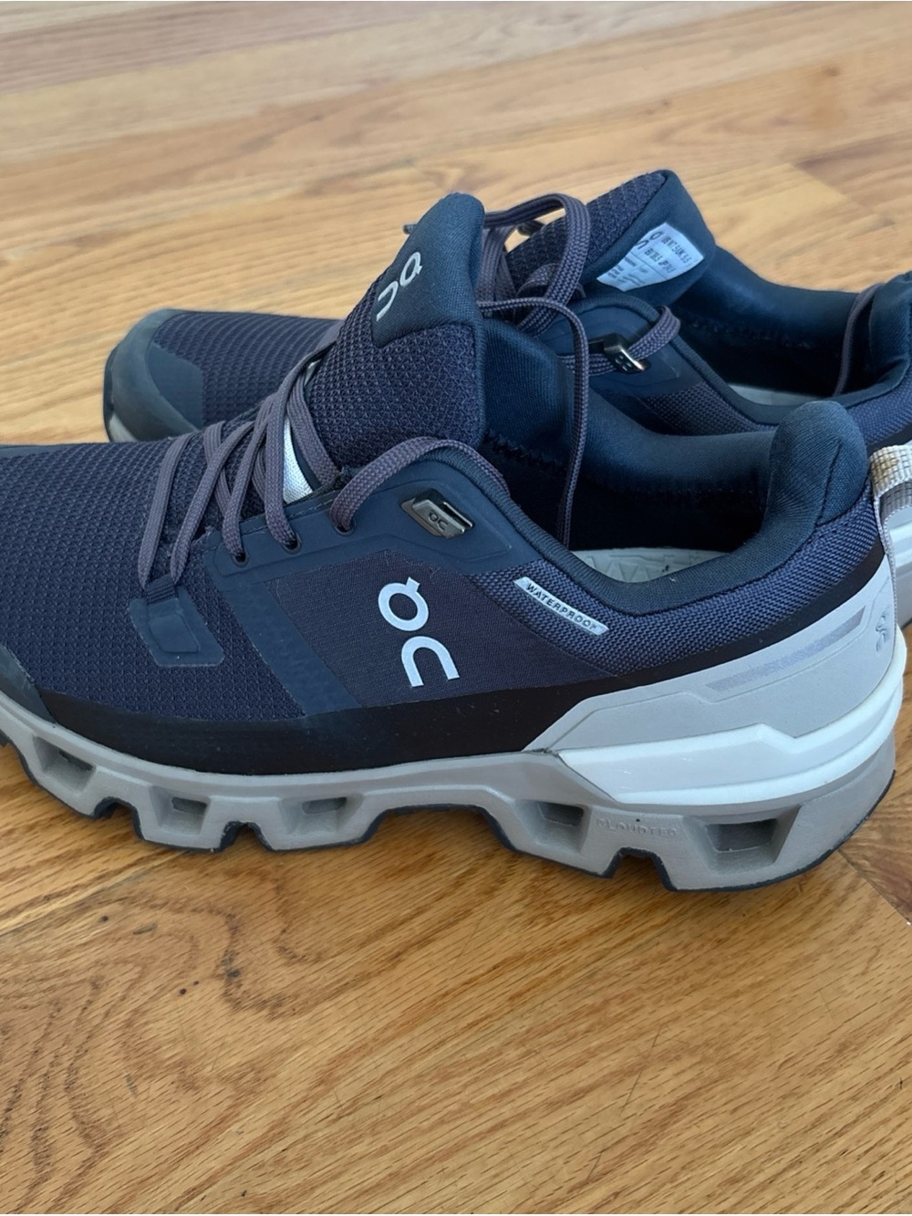 On Running Men's Trail Sneakers in Navy and Light Gray